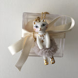 Porcelain cat doll necklace- Kate ballerina ..  Sautoir chat en porcelaine - Kate danseuse