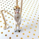 Eleonore Porcelain doll necklace -heart pattern .. Eleonore sautoir poupée en porcelaine motif coeur