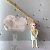 Lilly porcelain doll necklace - pastel colors .. Lilly sautoir poupée en porcelaine