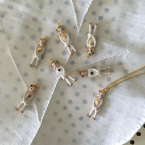 miniature Porcelain doll necklace heart or star - Eleonore .. Eleonore , collier mini poupée en porcelaine, étoile ou coeur